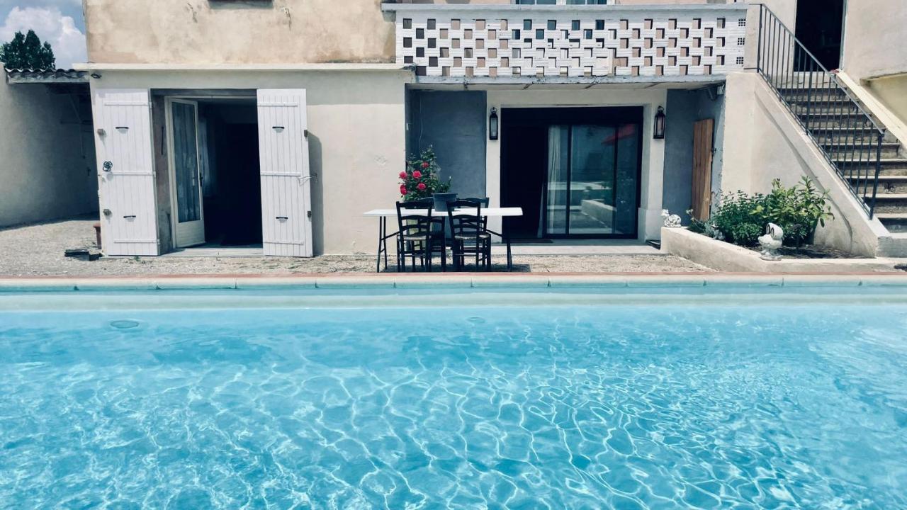 Chez Eric Et Marine Villa Robion en Luberon Dış mekan fotoğraf